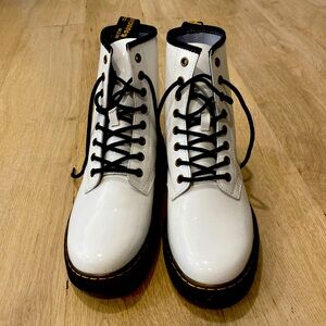 NEW DR.MARTENS BOOTS